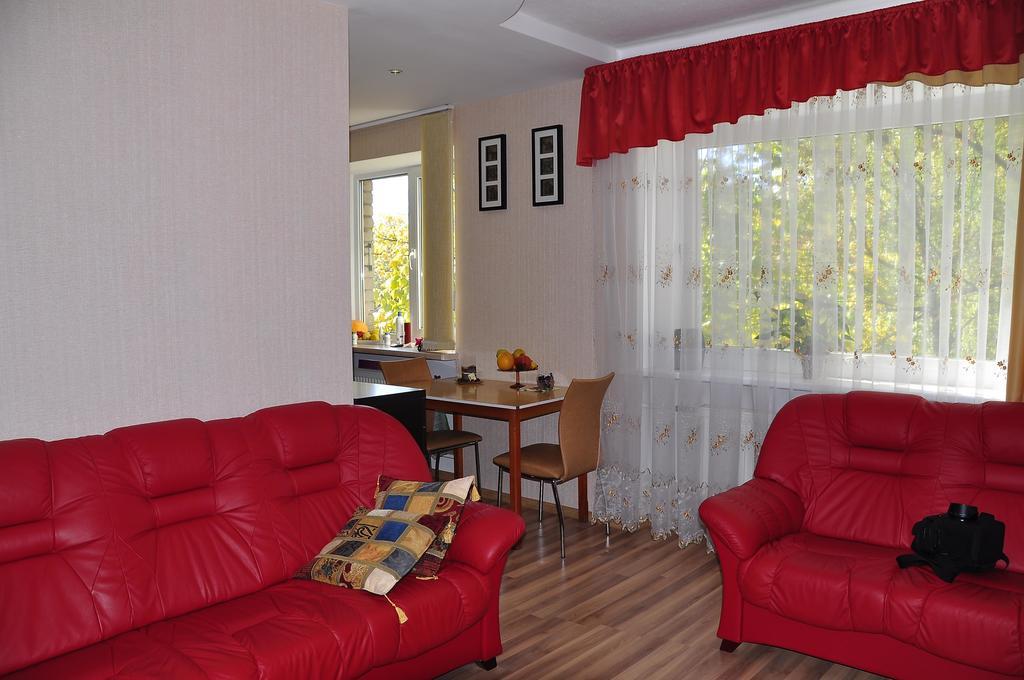 Central Cietoksna Street Apartment Νταουγκαβπίλς Δωμάτιο φωτογραφία